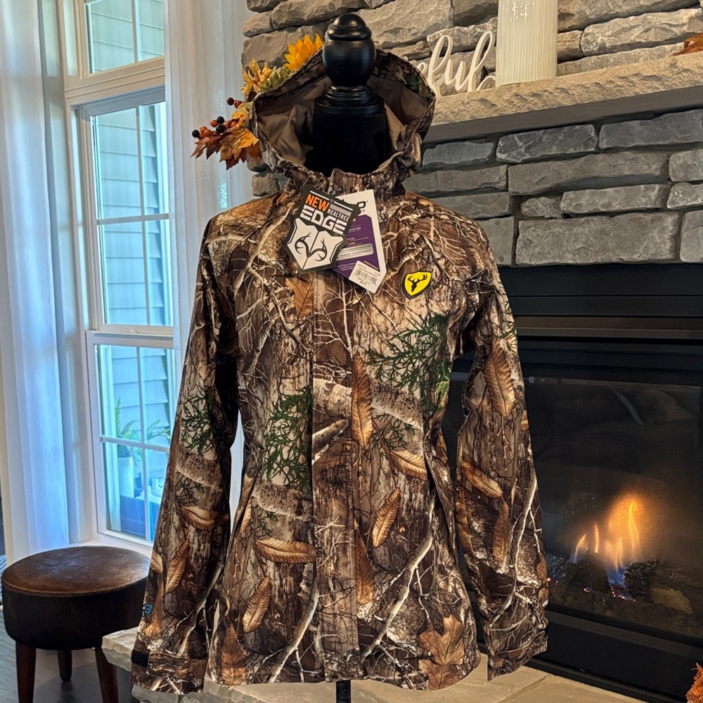 Realtree SOLA Shield Series drencher jacket,S3 antimicrobial,hooded,pockets